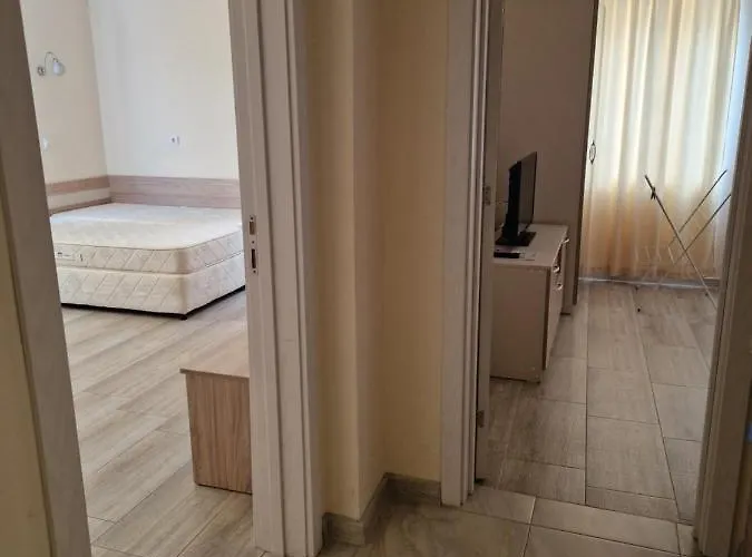 Отель Dara Приморско